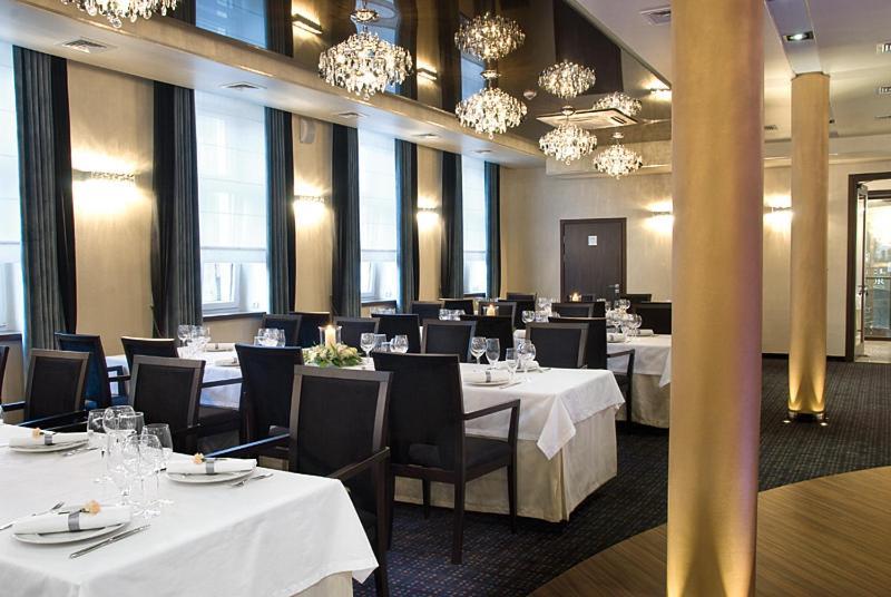 Hotel Senator Zbąszyń Exteriér fotografie