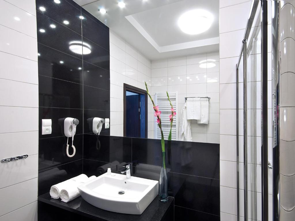 Hotel Senator Zbąszyń Pokoj fotografie